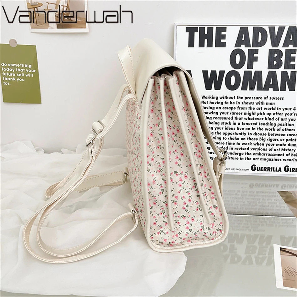Womens Cute Flower Backpack Fashion Backpack Korean Rucksack Mochilas Kawaii Summer Style Backpack 240912