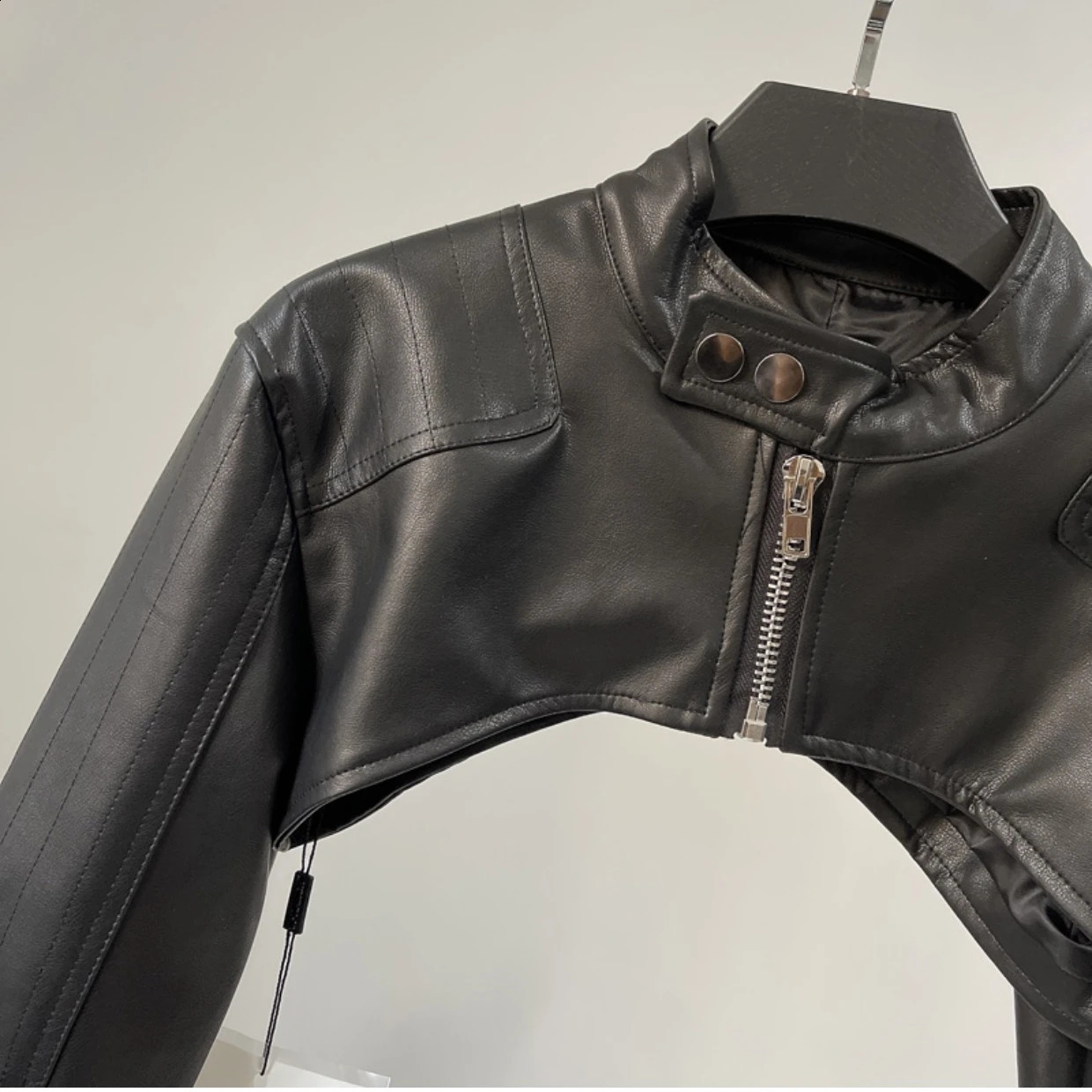 Retro black leather jacket womens cut zipper jacket womens bicycle jacket womens Smock top womens street shorts motorcycle jacket 240827