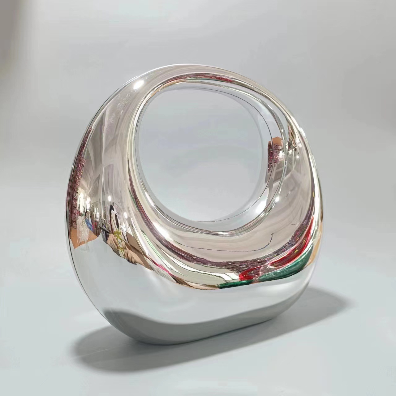 2024 New Transparent Crescent Acrylic Handbag, Celebrity Handbag, Makeup Banquet Women's Bag