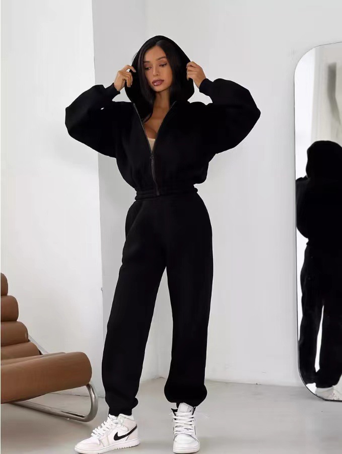 Women's Hooded Sweatshirt and Cuffed Joggers Sportswear Set Hoodies And Sweatpants Two-piece Set