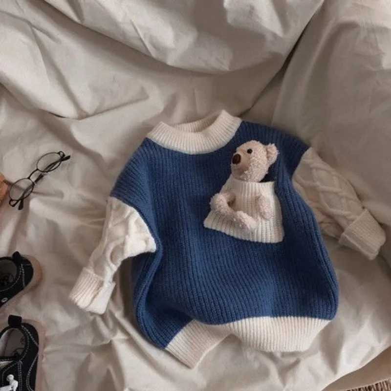 Childrens winter thick sweater baby Korean contrasting plush knitted shirt suitable for boys and girls wearing round neck underwearW240824