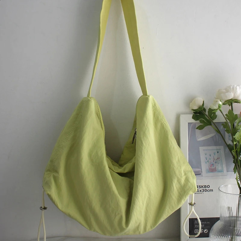 High-capacity Solid Simple Women Handbags Vintage Fashion Shoulder Bags Grunge All Match Y2k Underarm Bag 240824