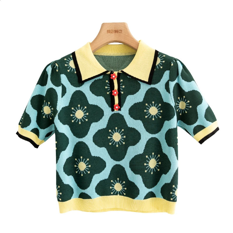 Summer floral womens sweater sweet jacquard short sleeved loose collar knitting fashionable buttons 240826