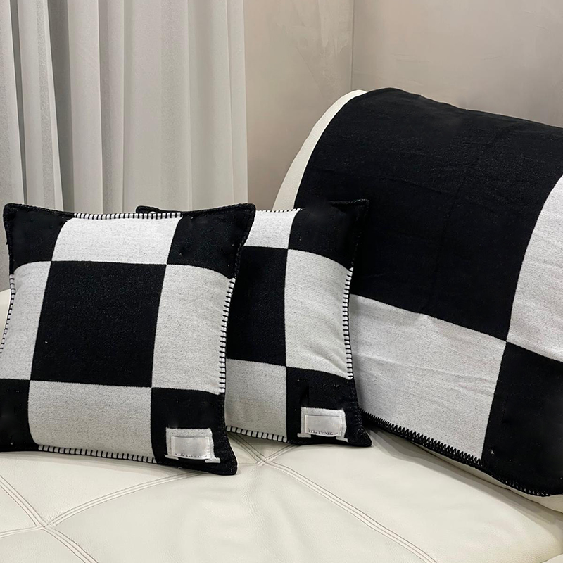 Home Furnishings Artistic Blankets Classic Avalon Throw Blanket Hypebeast Collection Home Office Sofa Jacquard Woven Wool Blanket Trending Homeware Su