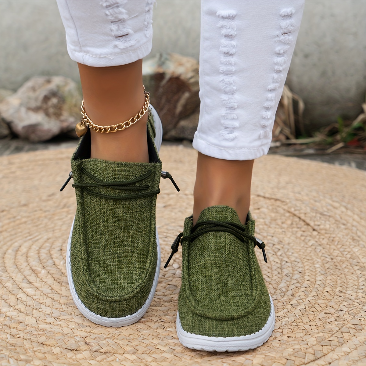 Women's solid color comfortable loafers, soft sole lightweight flat walking shoes sneakers, comfortable low top everyday shoes