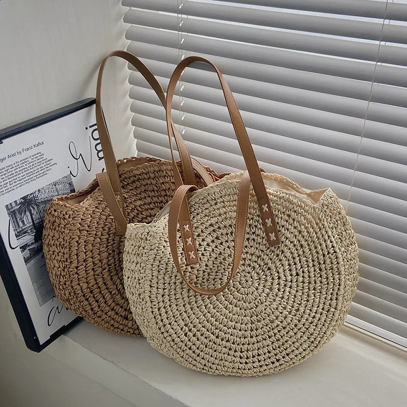Summer Round Straw Shoulder Bags for Women Rattan Handmade Woven Beach Handbags Female Travel Casual Large Capacity Shopper Tote 240826