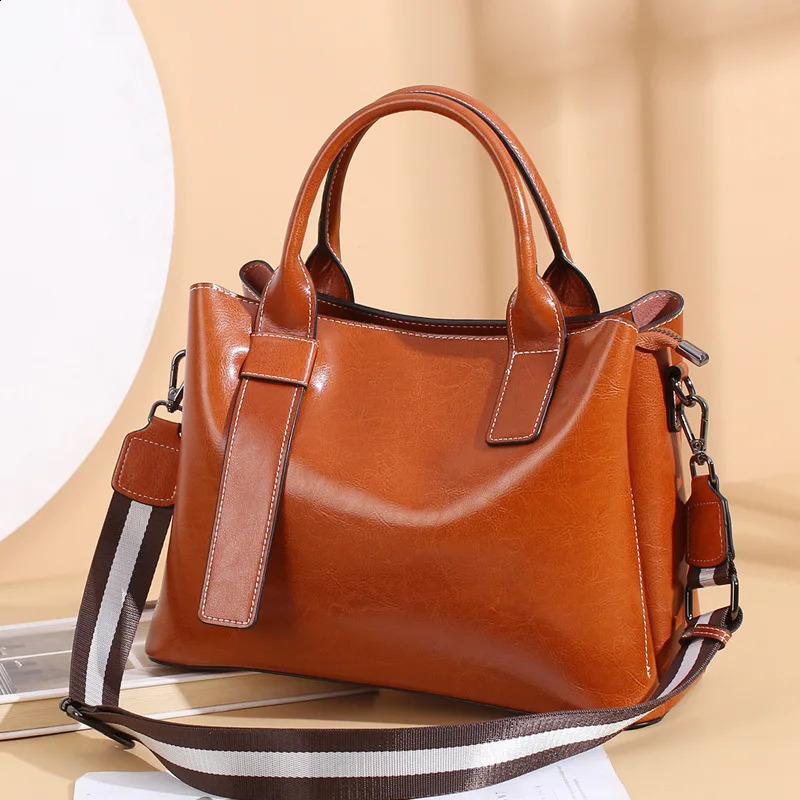 Cowboy Womens Handbag Large Capacity Genuine Leather Shoulder Cross Body Bag Fashion 6002 240826