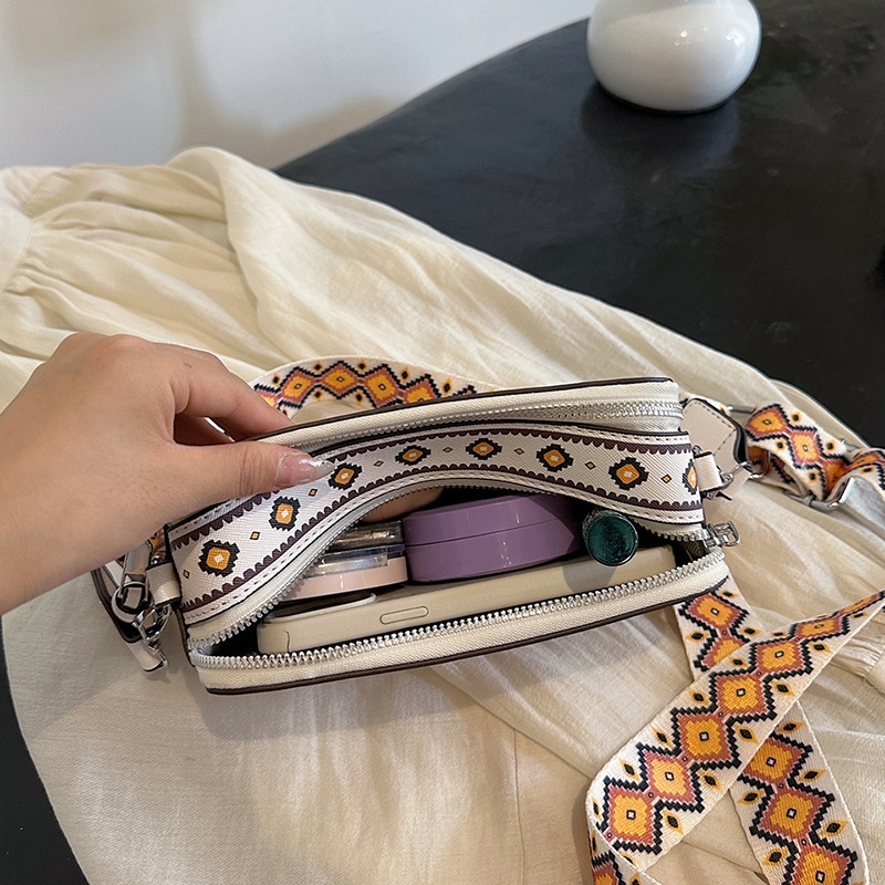 Cross-border shoulder bag Women Europe and the United States vintage print fashion crossbody bag Bohemian trend casual all-match camera bag