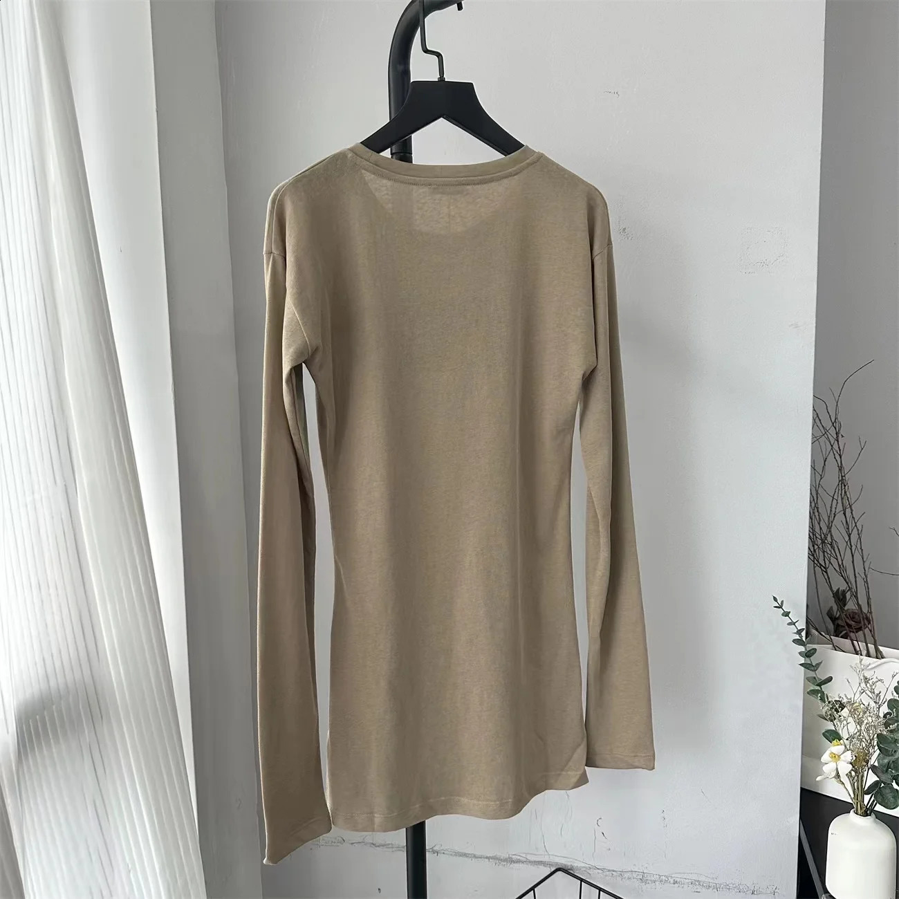 Ladies Spring/Summer Classic Long Sleeve T-shirt City Solid Color Long Sleeve O-Neck Sexy Tight T-shirt 240826