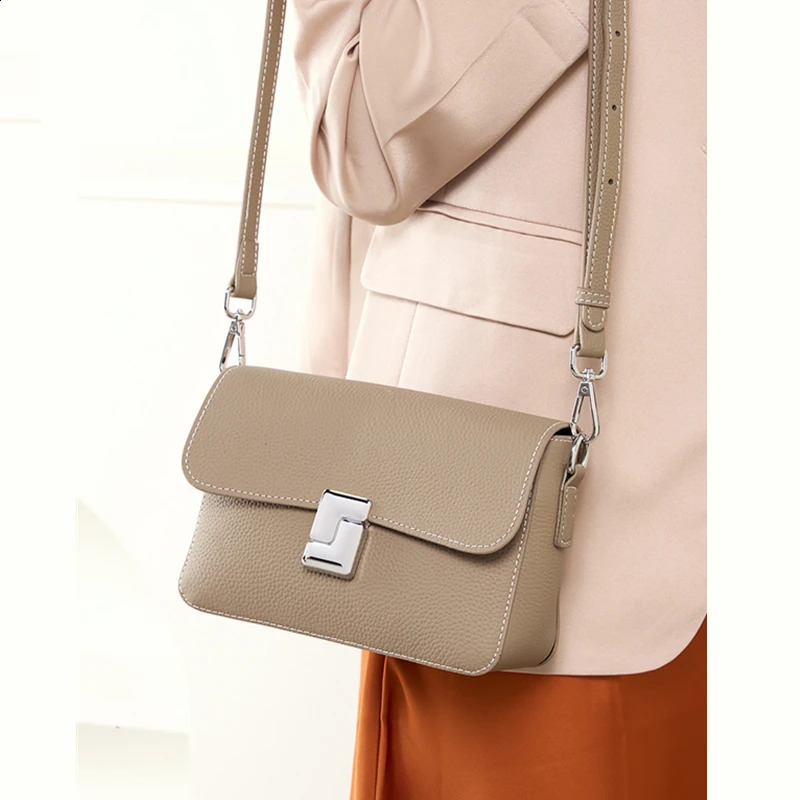 Toptrends leather square small shoulder cross body womens bag trend flip wallet denim handbag w240826