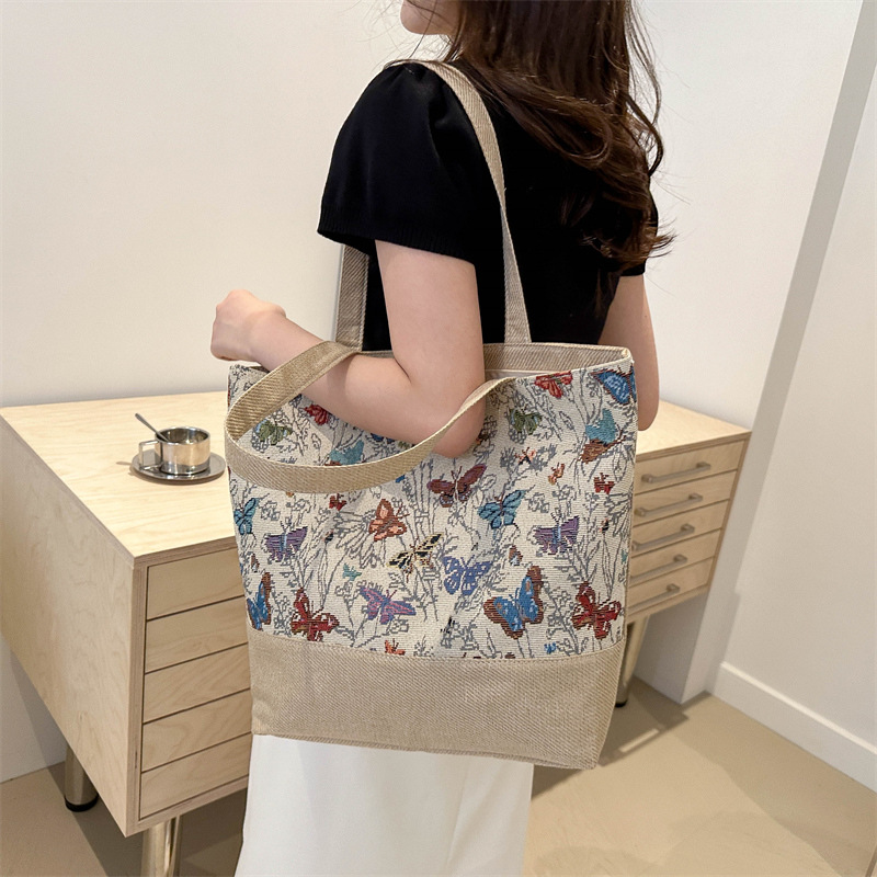 Handheld tote bag large capacity beautiful simple fashionable college style casual personalized shoulder bag