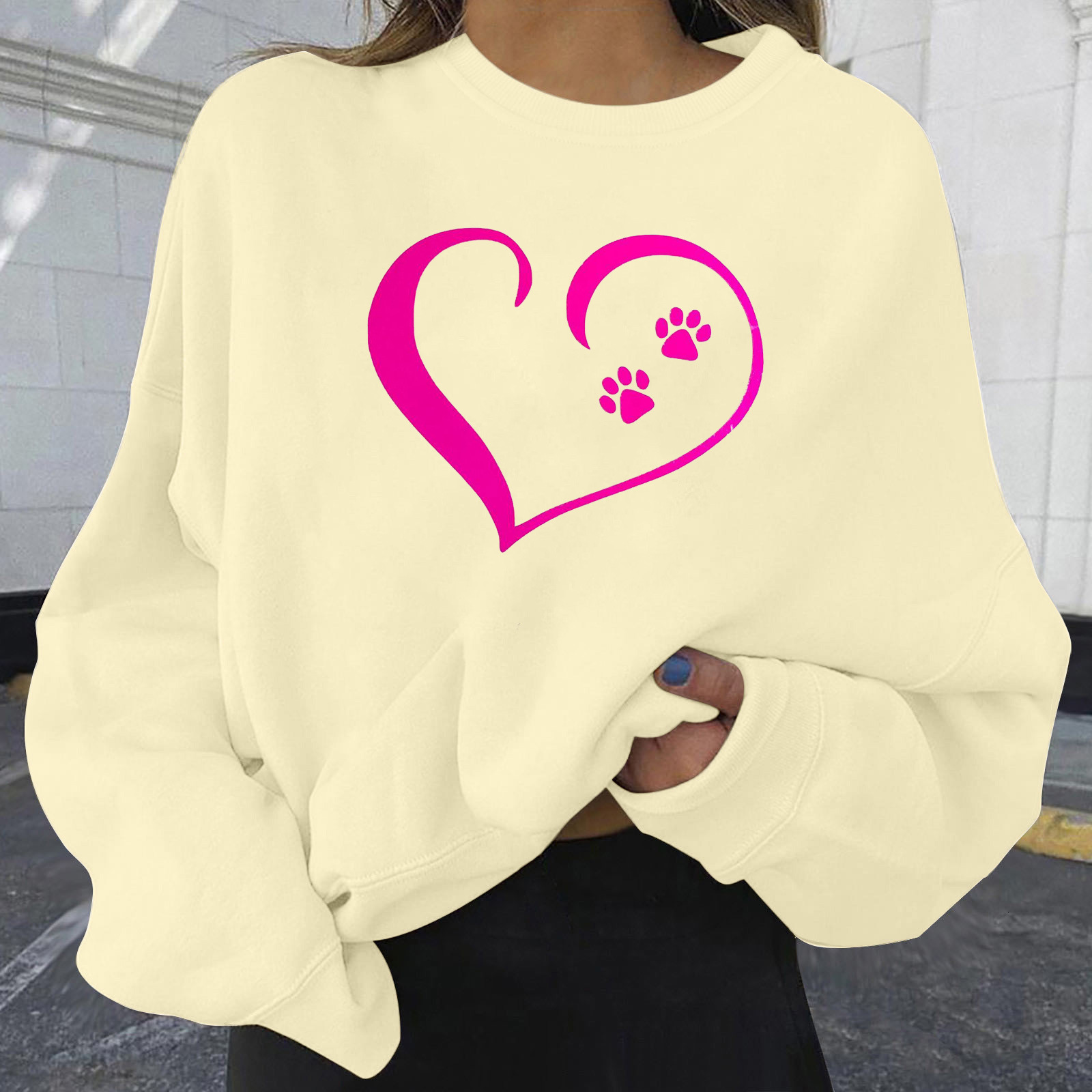 New Love Series Printed Hoodie Loose Large Size for Women dongdumaoyi