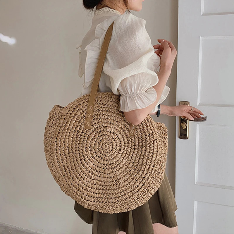 Summer Round Straw Shoulder Bags for Women Rattan Handmade Woven Beach Handbags Female Travel Casual Large Capacity Shopper Tote 240826