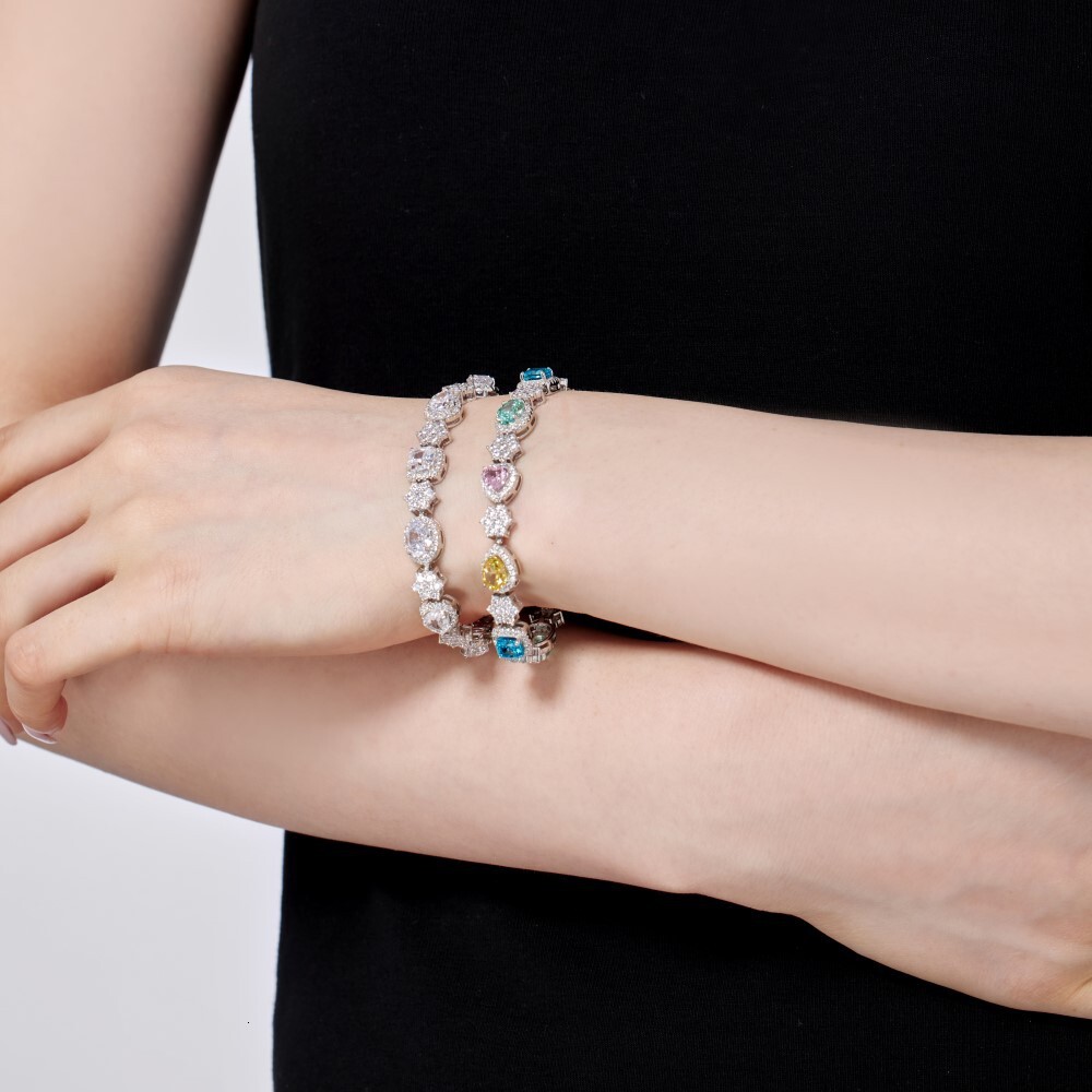 S pure sier summer for women, niche and high-end, candy 8A ice flower cut color high carbon diamond bracelet
