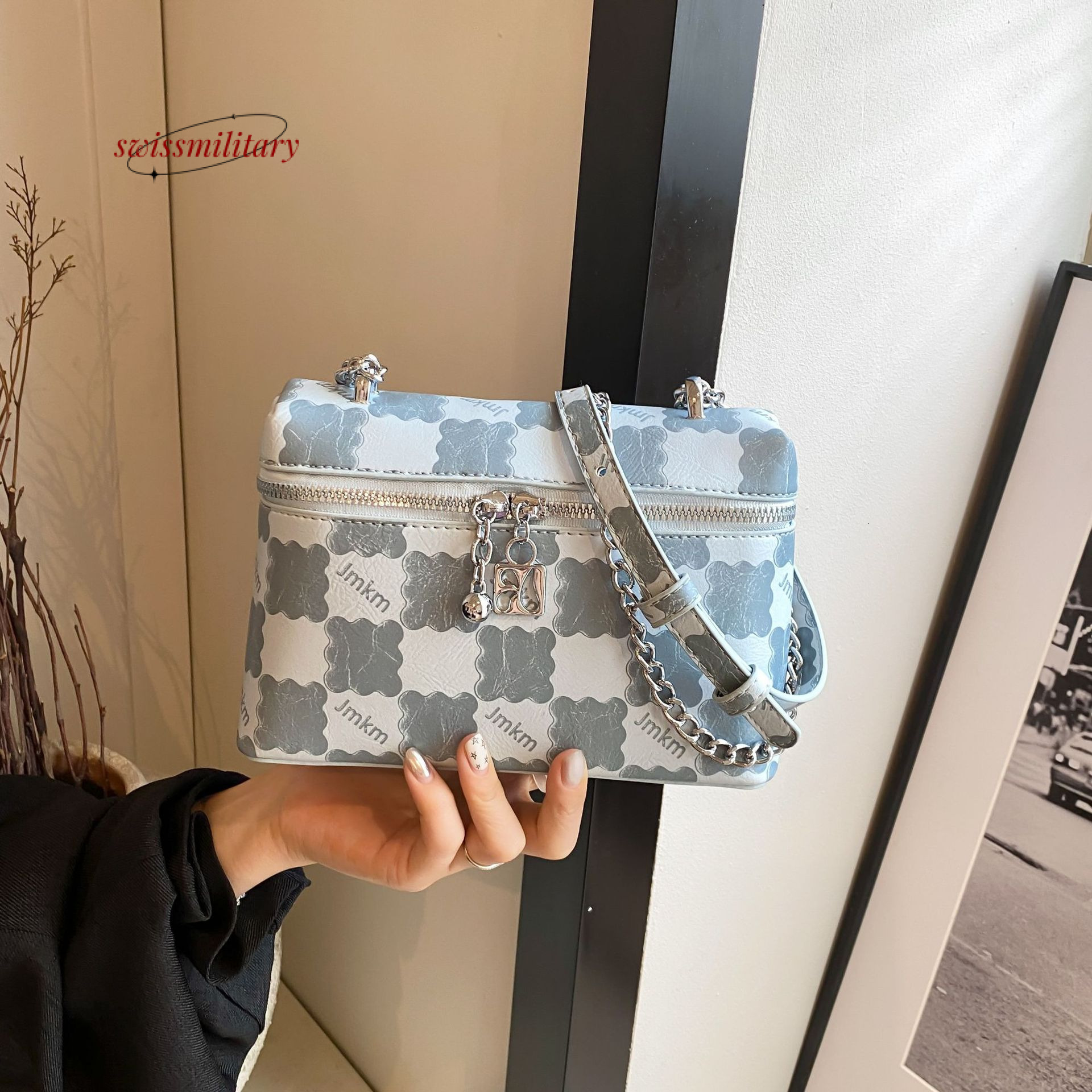 Swissmilitary New color blocking checkered for summer women 2024 small square high-end single shoulder crossbody bag, fashionable chain women's b
