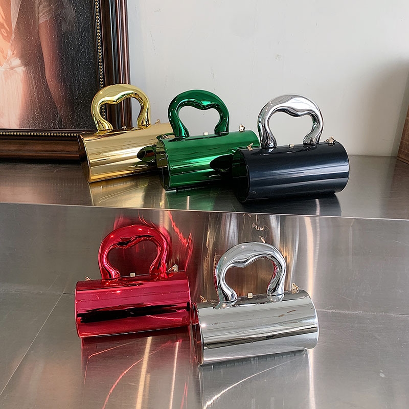In 2024 The New Fashion Classic Solid Color Mirror Acrylic Box-Type Bag With Personalized Handle Handbag Is Suitable For Traveling And Shopping