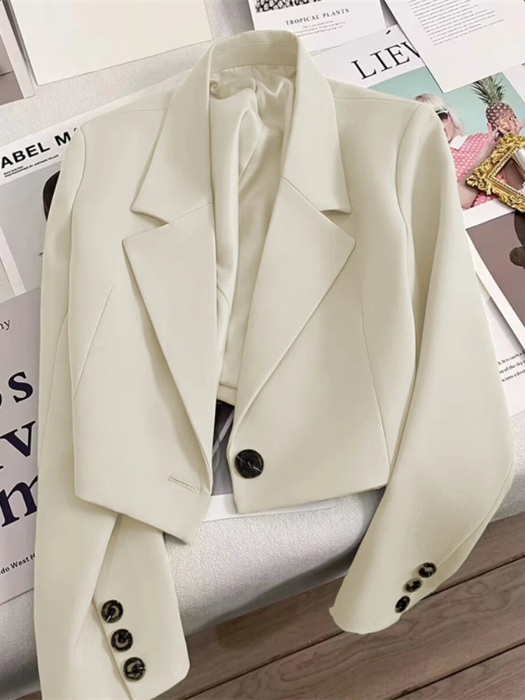 Women Blazer in Spring Fall Office Lady Short Jacket Women Clothing Chic Elegant Youthful Woman Clothes Outerwear 240826