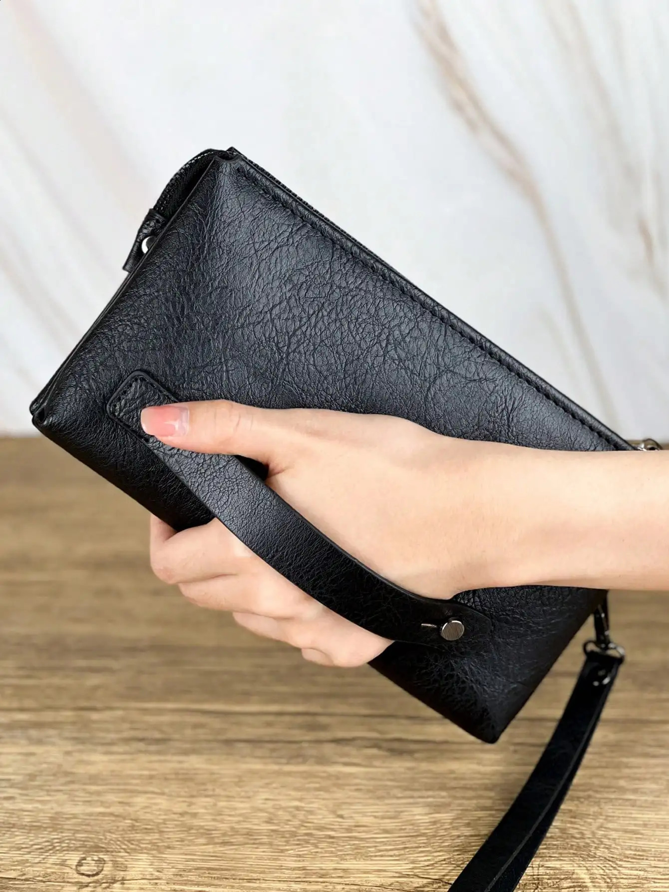 Fashion Retro Mens Clutch Bag Business Large Capacity Portable Wristlet Underarm Cell Phone 240826Z