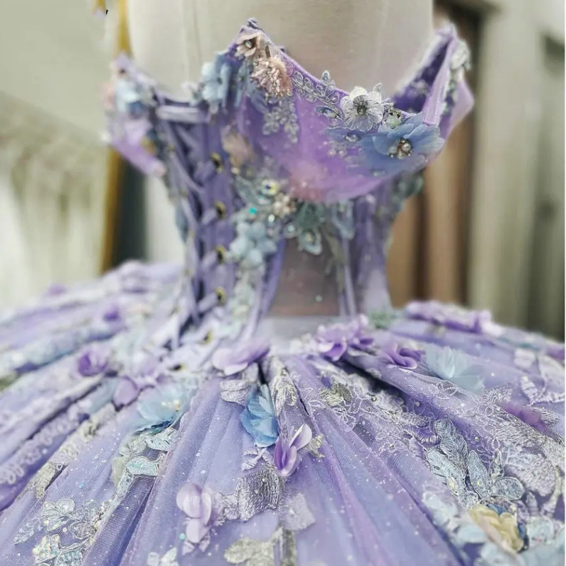 Lilac Illusion Off The Shoulder Ball Gown Quinceanera Dresses Glitter Crystal 3D ral Lace Sweet 16 Vestido De 15 Anos