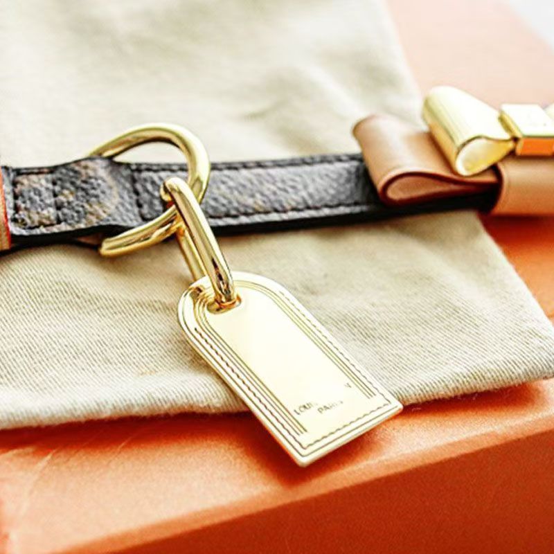 Fashionable elegant leather bow pet collar suitable for Teddy dogs, teacup dogs and cats