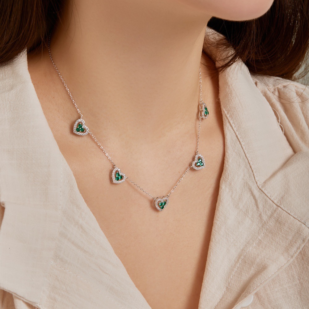 Korean version INS style new S pure sier collarbone chain heart zircon series fashionable and versatile design sense women's batch
