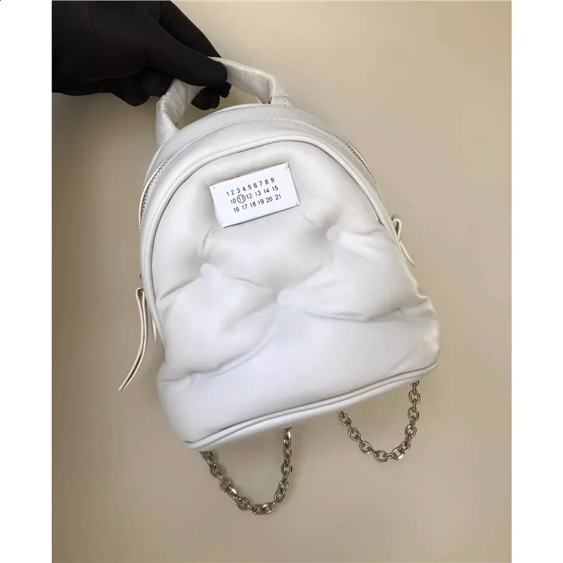 Small Puff Backpack for Women Soft Multi-functional Cute Fashion Lightweight Chic Purse Chain Winter Tote Mini Handbag 240824
