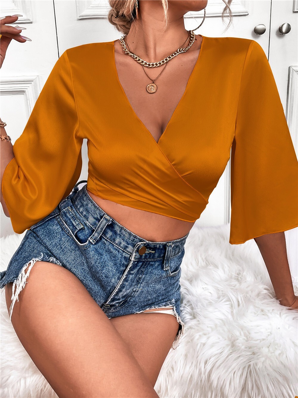 Womens Hot Selling V-neck Tied Open Chest Short Shirt