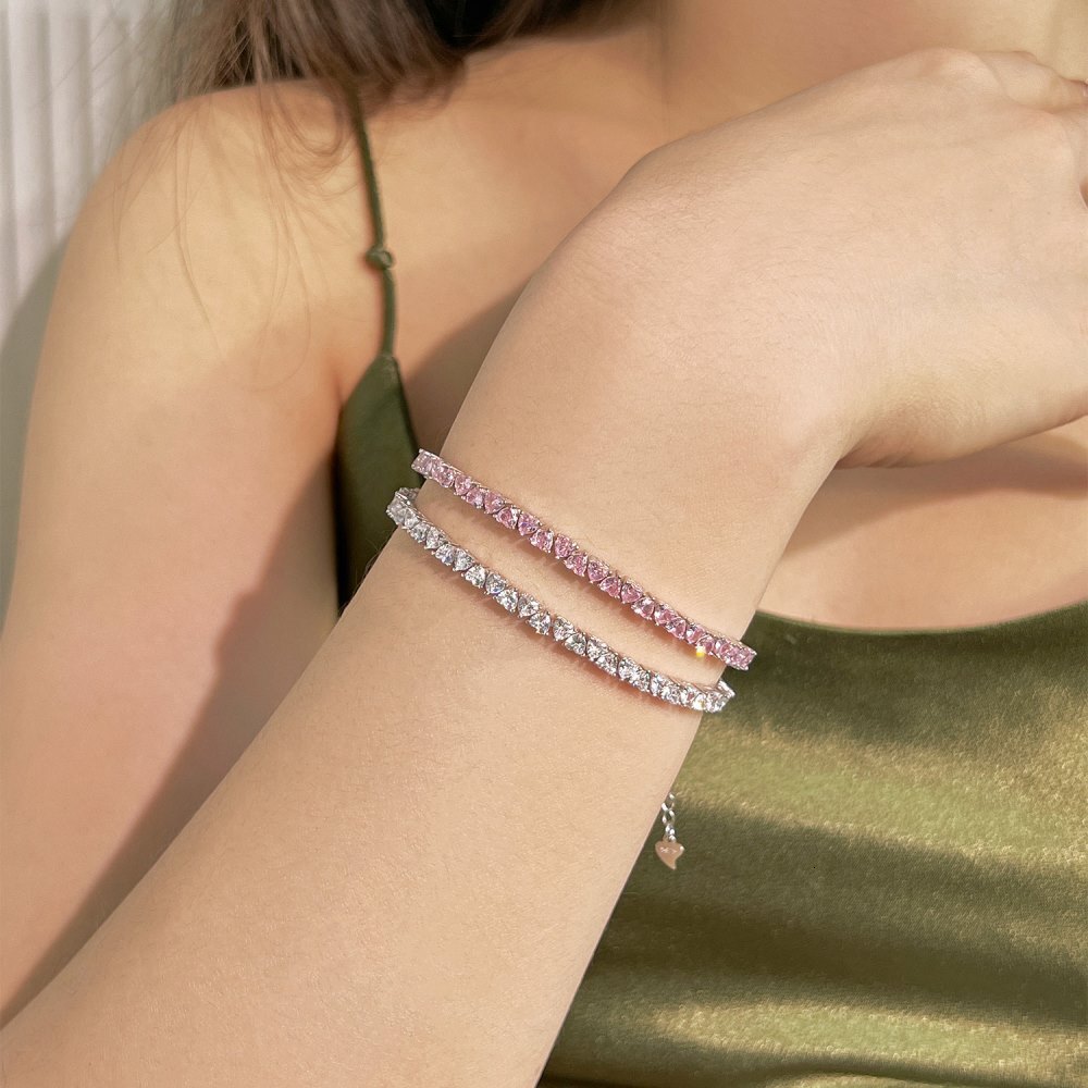 S Pure Sier Tennis Chain Bracelet with Diamond Heart Geometry * 4 Zircon High end Light Handpiece