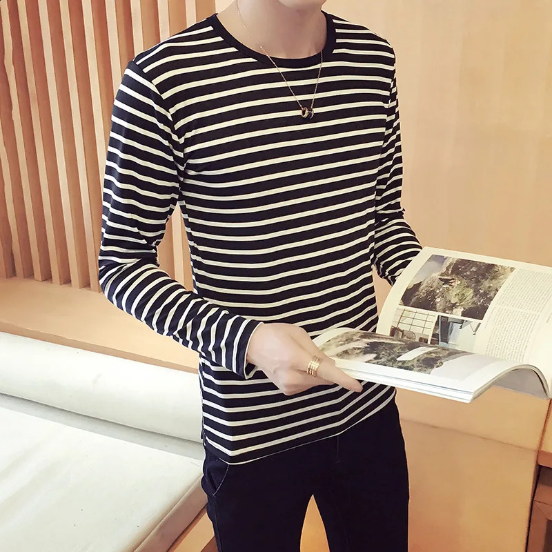 Striped T-shirt mens long sleeved fashionable black and white striped top mens Harajuku casual bottom shirt invisible underwear 240826