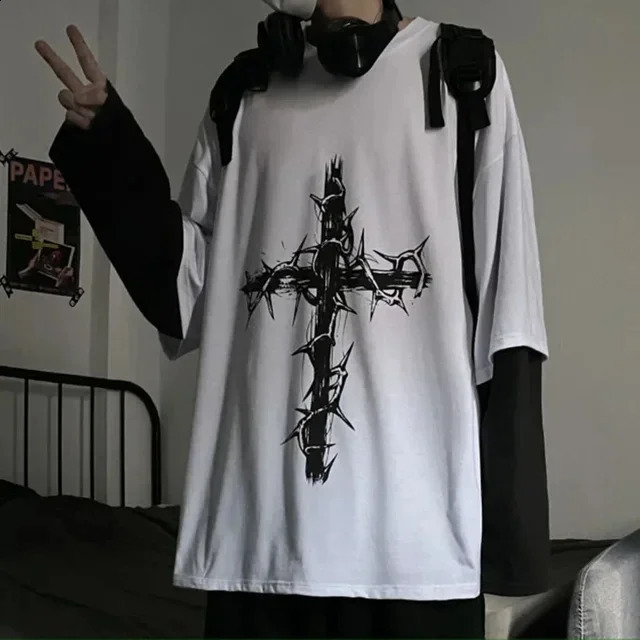 Mens T-shirts autumn mens clothing anime casual long sleeves oversized Y2K T-shirts Harajuku streetwear academic hip-hop T-shirts 240826