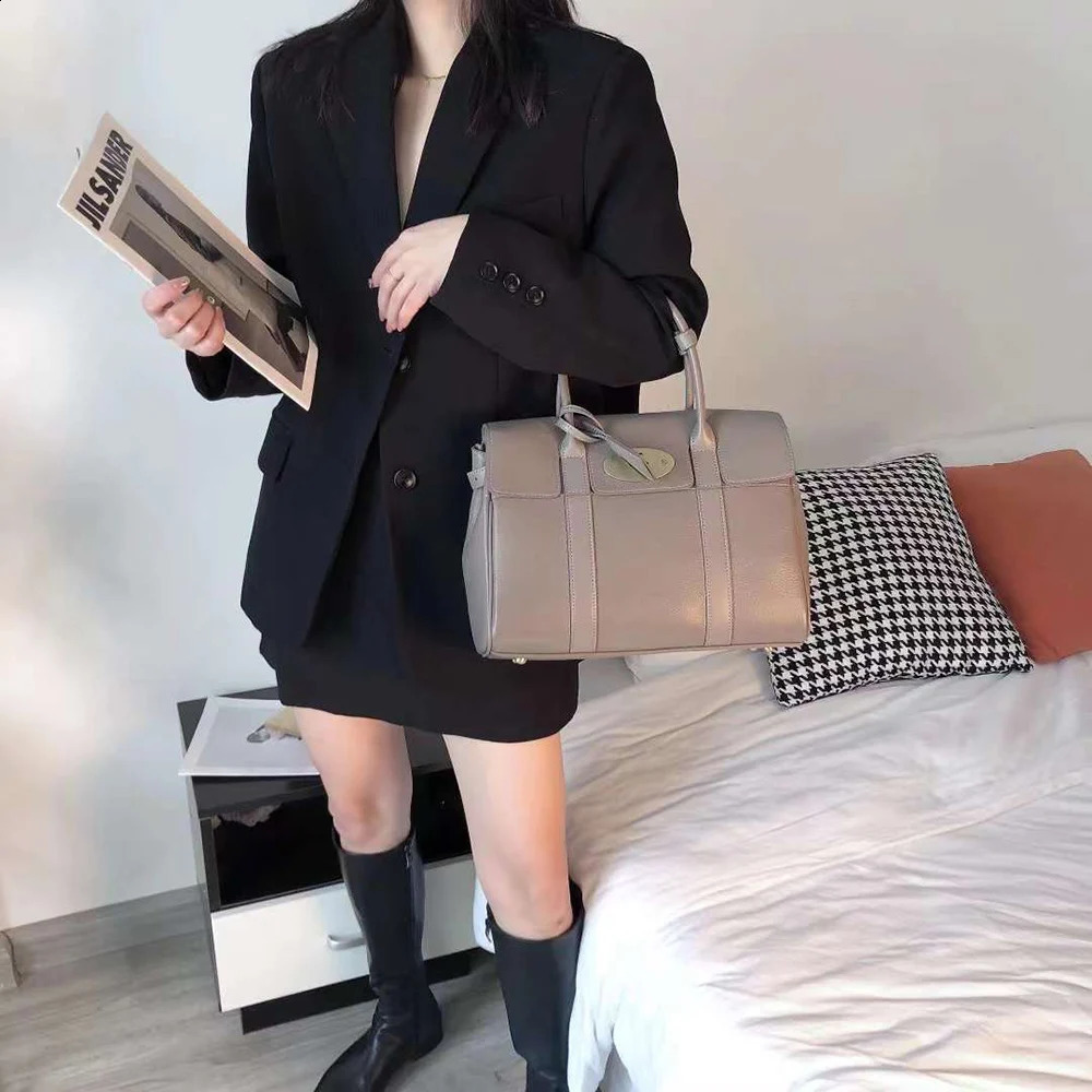 3 Y High Quality 100% Real Leather Handbag Fashionable Er Large Capacity Womens Shoulder Bag 240824 4