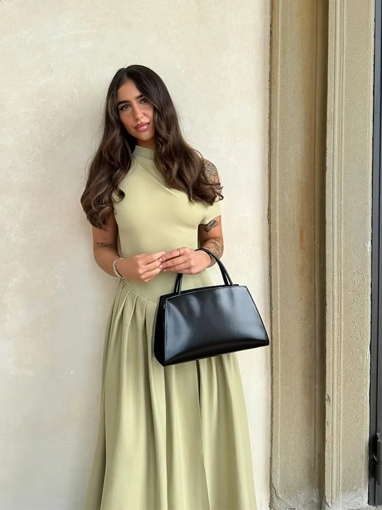 Womens elegant green pleated dress fashionable Oneck short sleeved patched work long skirt casual office womens streetwear 240826