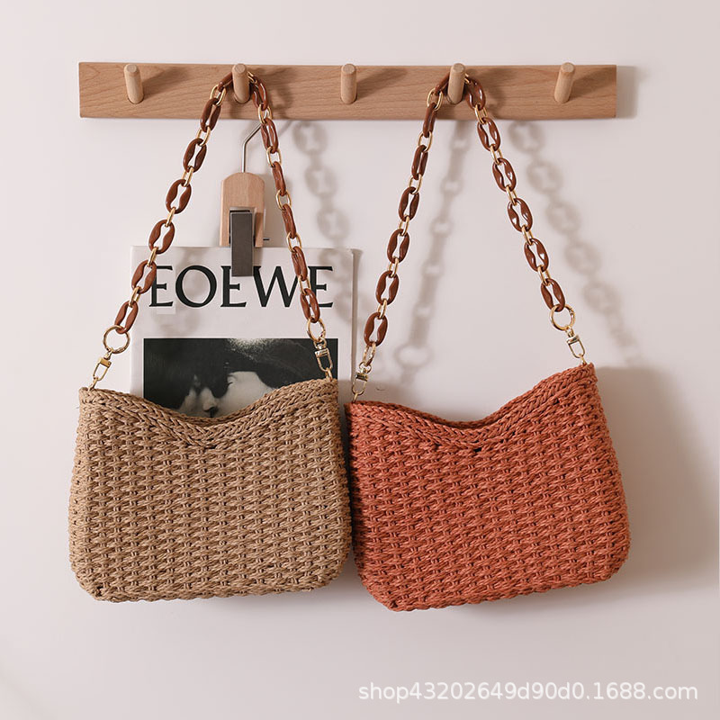 Uniquely designed single shoulder armpit bag portable straw bag versatile and popular woven straw bag