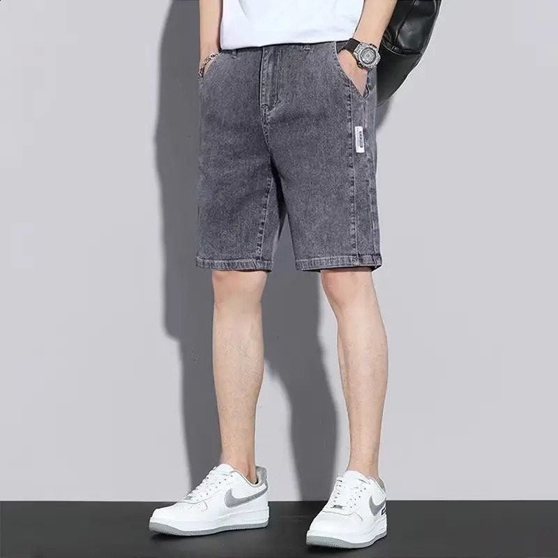 Summer Straight Hole Elastic Casual Denim Shorts Men Embroidery Print Patchwork Button Pocket Zipper Versatile Five-Point Pants 240824