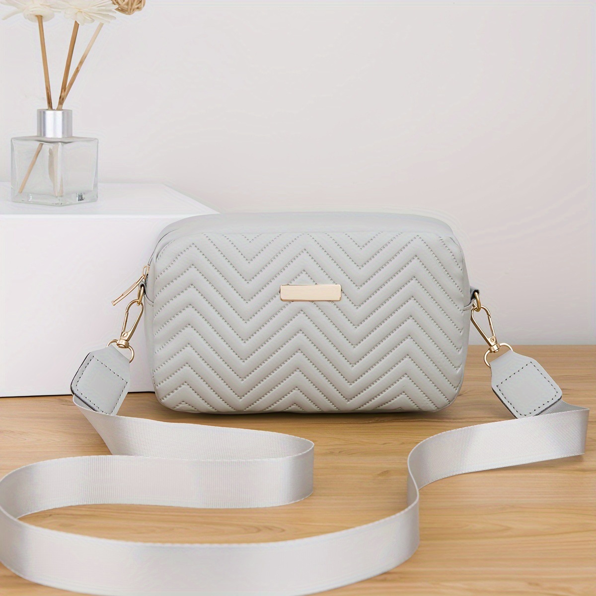 Women Bag New Fashion Solid Color Shoulder Bag Crossbody Bag Armpit Bag Trendy Bag Free shipping