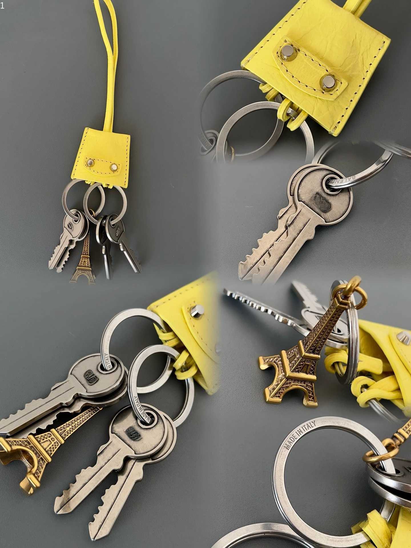 Keychains Lanyards LE CITY Tower Pendant Keychain with Fine Grain Sheepskin Bag Pendant Old Silver Metal Accessories Y2408269D3Z