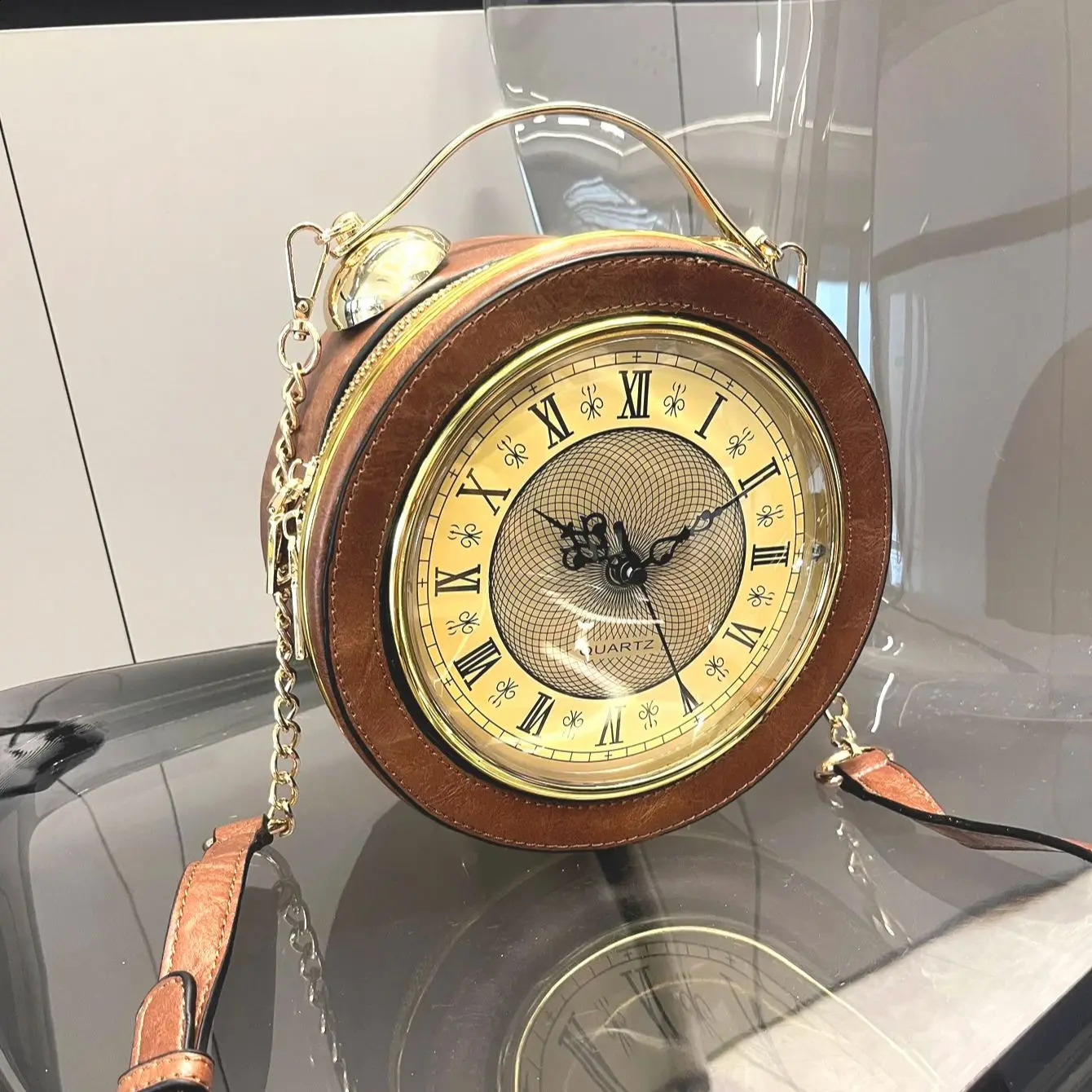 er Purses and Handbags Shoulder Bags clock-shaped funny Womens round Womans bag High quality 240826 324a 4