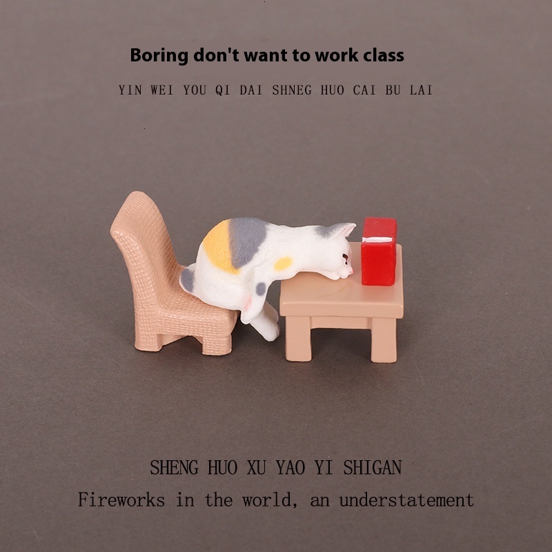 Charming Resin Animal Figures - Unique Kissing Cats and Off-Duty Mini Landscapes for Your Desk