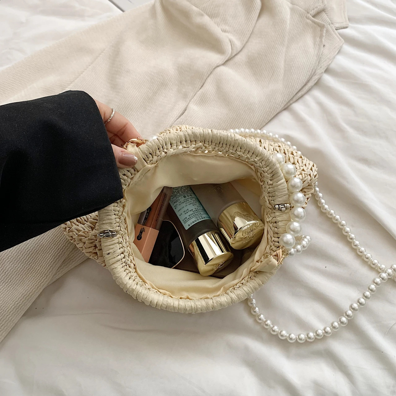 Summer Bag Clip Purse er Bag Handbag Clutch Bag For Women Vintage Pearl Chain Crossbody Shoulder Bag Hobos 240826