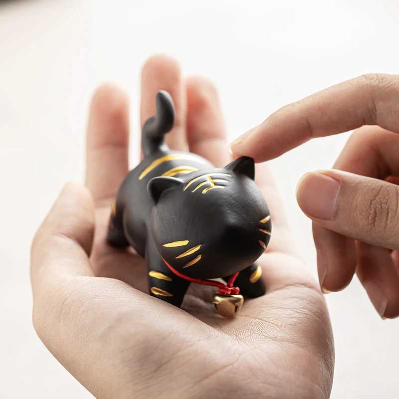 Cute cat tiger purple sand tea pet tea table tea table creative art ornaments boutique trinkets tea toy tea setXJ240824