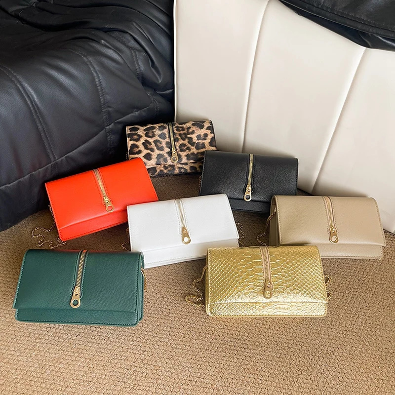 Gold hot Chain Shoulder Bag for Women - Pu Leather Satchel with Crossbody Strap
