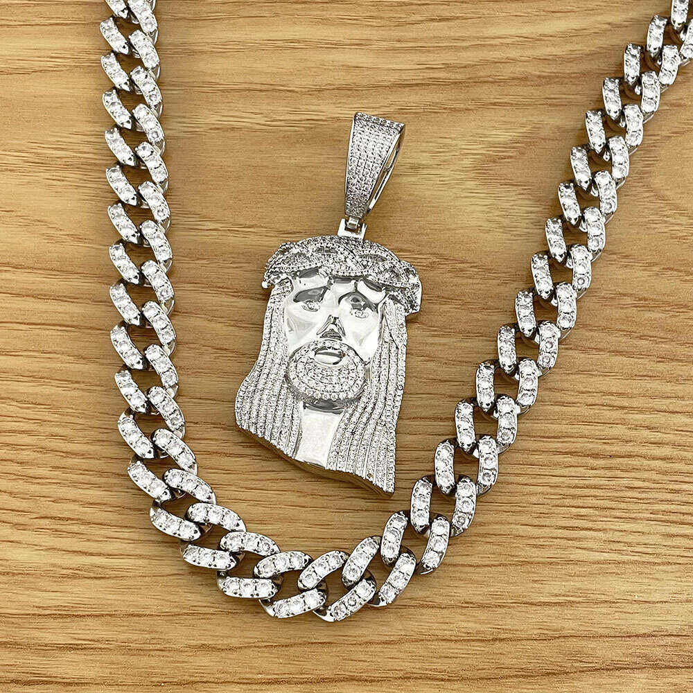 Trendy Style Full Moissanite Diamond Sparking God Charm Chain Hip Hop Jewelry Jesus Pendant S Sier Bg Men Necklace