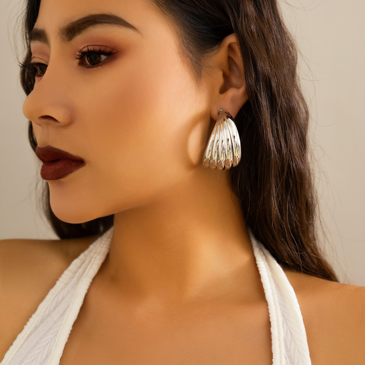 Jewelry metal shell ocean style niche versatile cold and indifferent stripe earrings for women