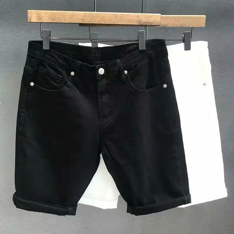 Summer Streetwear Fashion Men Clothing White Denim Shorts Koreon Casual Male Thin Pockets Versatile Sports Straight Short Pants 240824