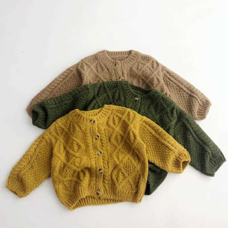 Baby sweater autumn and winter childrens clothing warm knit sweater for boys and girls Korean fashion childrens wool jacket single chest cardiganW2408