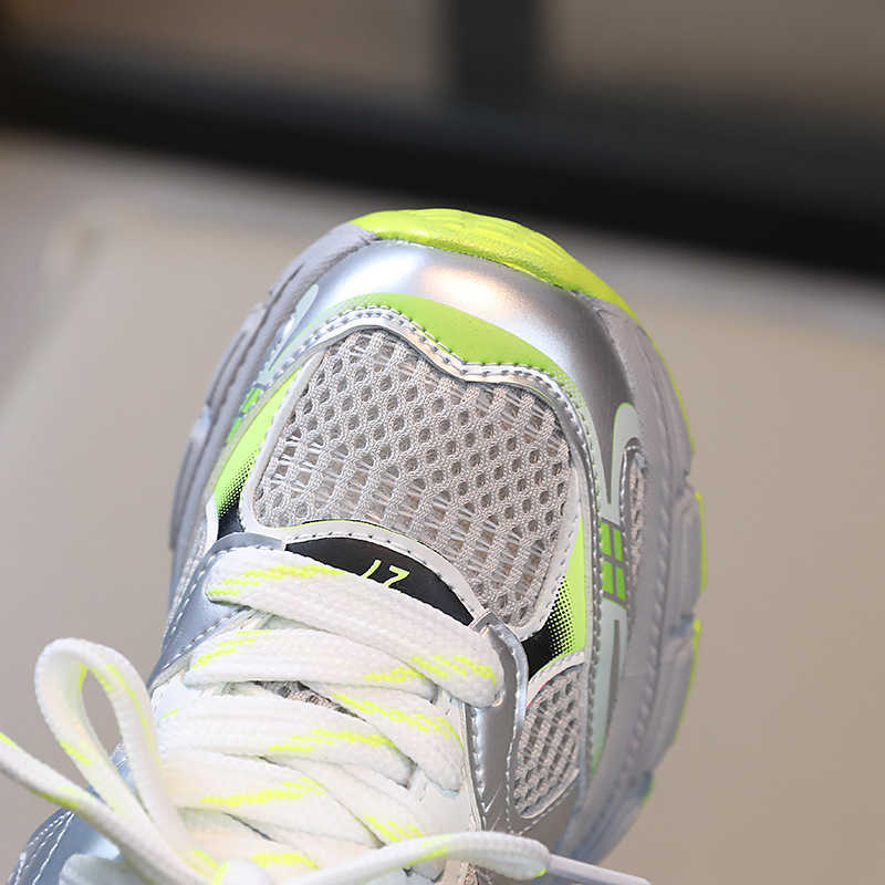 Athletic Outdoor Childrens mesh sports 2024 spring new item for boys and girls casual lightweight soft sole dad shock-absorbing running shoes C260130