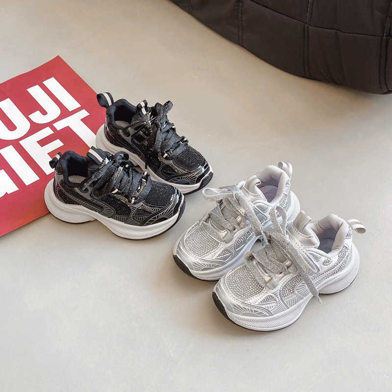 Athletic Outdoor Girls princess style sports 2024 autumn and winter new childrens casual running girls appearance dad shoes C260130