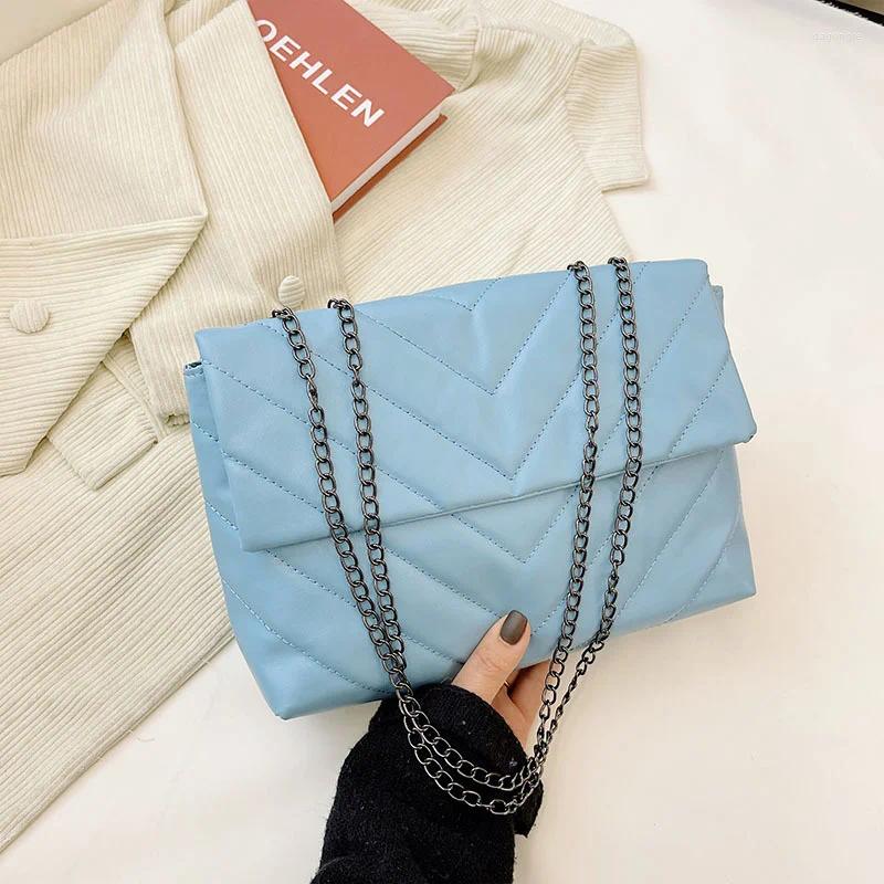 New Evening Bags Embroidered e gge Small Bag Women's Texture Fashion Chain Single Shoulder Messenger