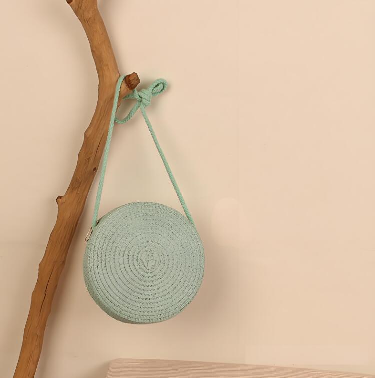2025 new Women Solid Color Straw New Fashion Beach Vacation Weave Shoulder Cross-round Bag zhanyishengli