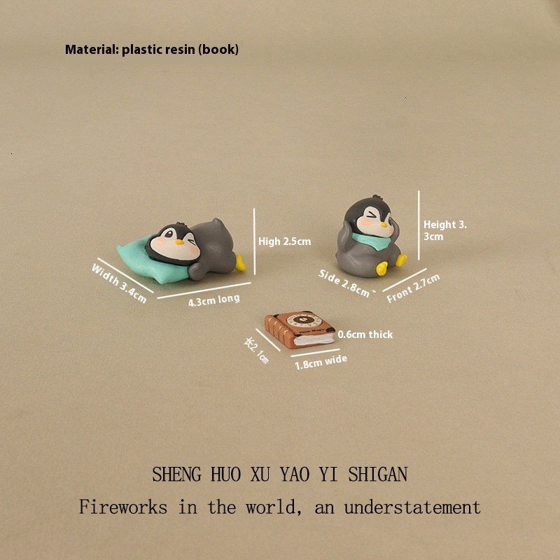 Creative Mini Penguin Ornament for Office and Household Scenes